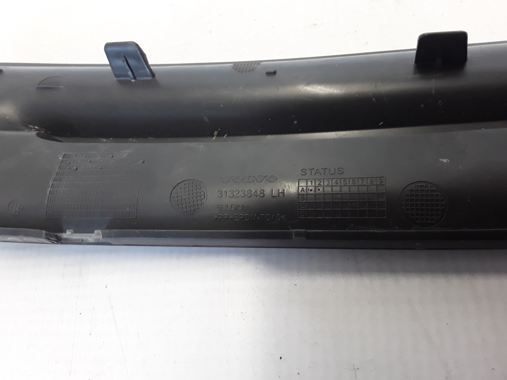 VOLVO S60 2 generation (2010-2020) Front Left Bumper Molding 31323848 22315449