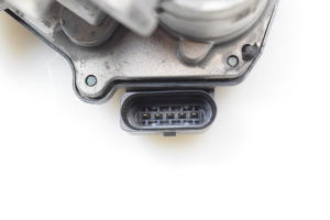 Volkswagen Golf VII (2012–2026) Accelerator valve 04L128063T - 3