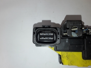 VOLVO XC70 (2000–2007) Rear side door lock 30699754 - 5