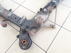 VOLVO XC70 (2000–2007) Front subframe 30793296 - 2