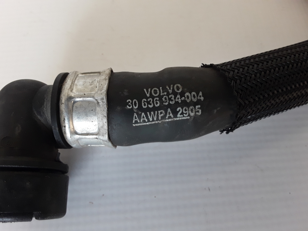 VOLVO XC70 2 generation (2000-2007) Трубка охладителя EGR 30636934 22315225