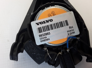 VOLVO XC70 (2000–2007) Speaker - 3