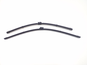   Windshield wiper blades 