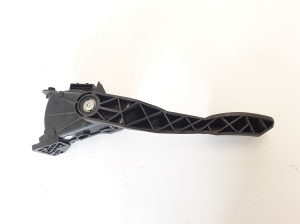 VOLVO XC70 (2000–2007) Accelerator pedal 30683515 - 2
