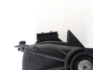VOLVO XC70 (2000–2007) Accelerator pedal 30683515 - 4