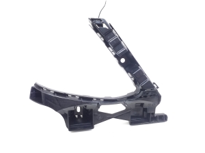  Rear bumper bracket 