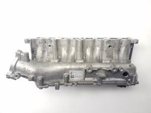  Intake manifold 