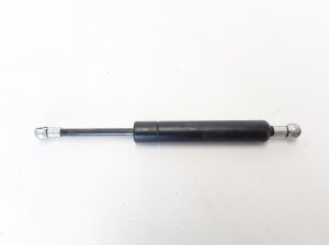 VOLVO XC70 (2000–2007) Trunk lid strut 30674494 - 3