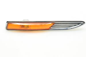 Seitenblinker Kotflügel vorne - 7S7113K354AD