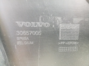 VOLVO S40 II (2004–2013) Priekšējais bamperis 30657005 - 2
