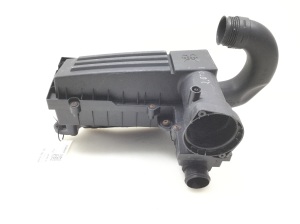AUDI A3 8P (2003–2012) Luftfiltergehäuse 3C0129607AR - 2
