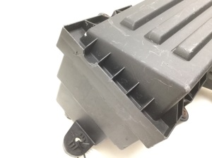 AUDI A3 8P (2003–2012) Luftfiltergehäuse 3C0129607AR - 3