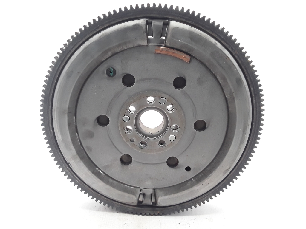 Used RENAULT Megane Clutch flywheel 123108982R