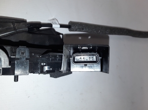  Rear side door lock 