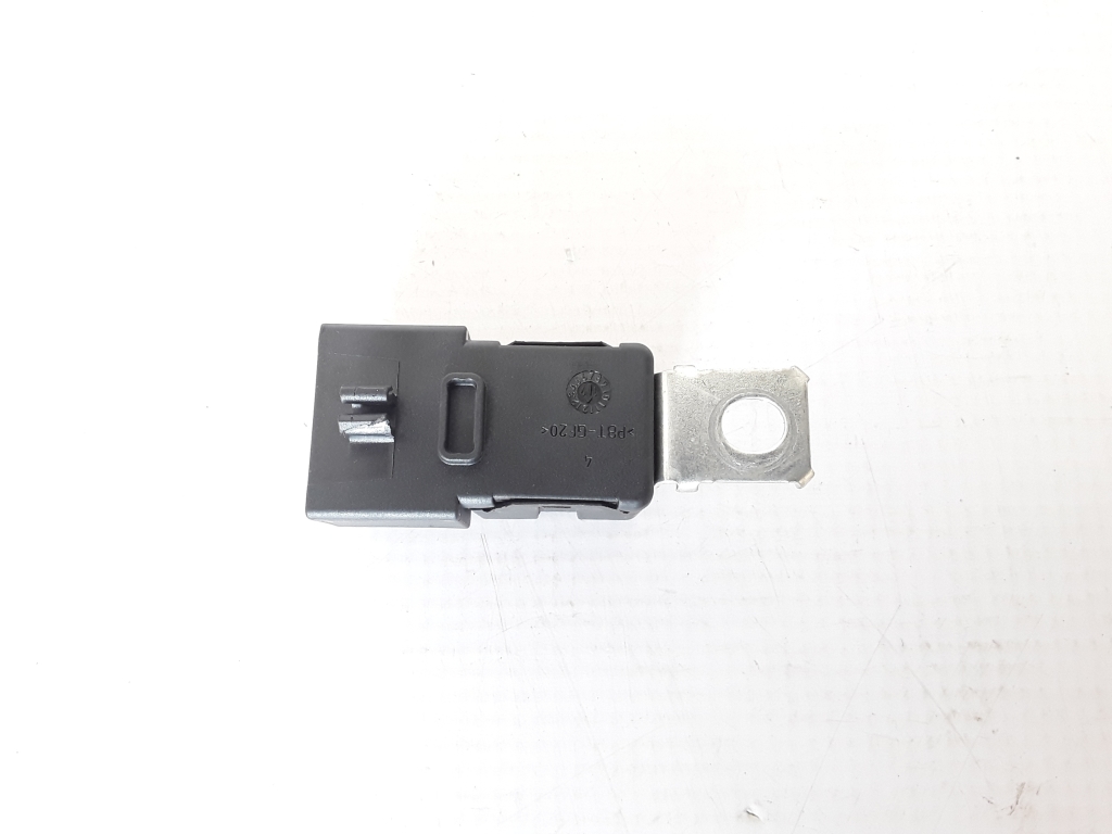 RENAULT Megane 4 generation (2016-2023) Bootlid Antenna Amplifier 283632499R 22315728