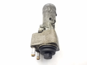 AUDI A4 B7 (2004–2008) Oil filter housing 045115389E - 4