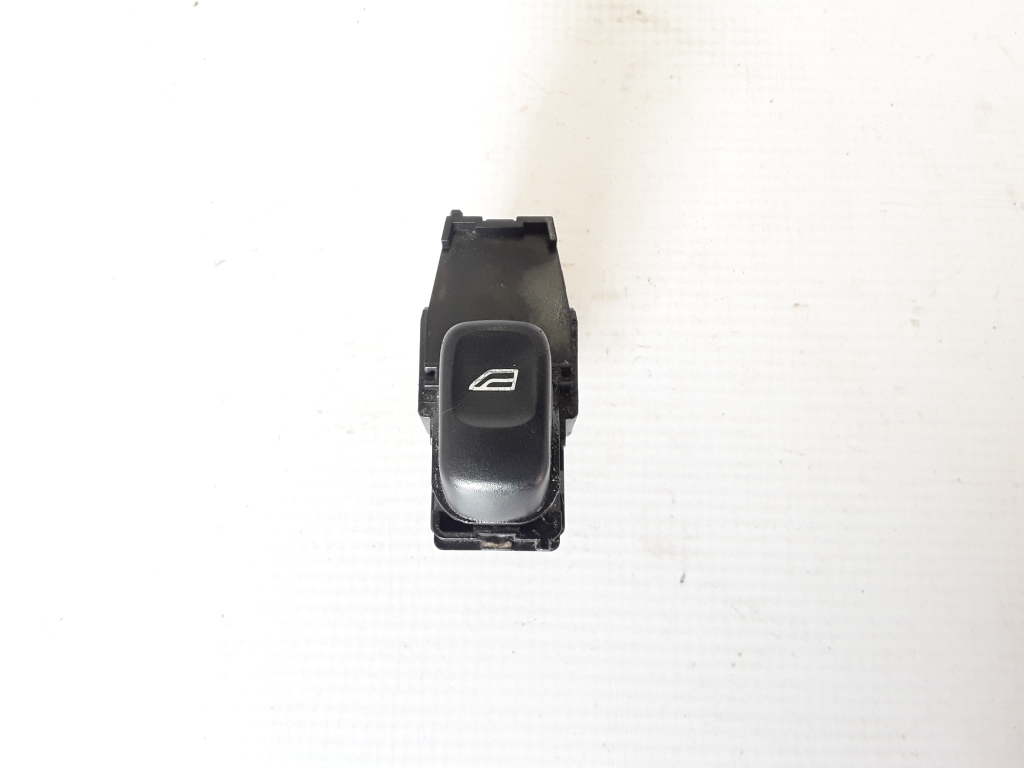 VOLVO XC70 2 generation (2000-2007) Кнопка стеклоподъемника задней правой двери 30658696 22315703