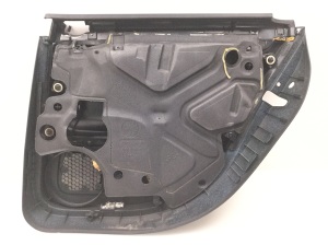 AUDI A4 B7 (2004–2008) Rear side door panel and its parts 8E0867305 - 3