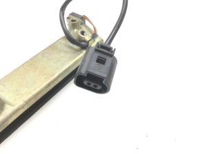 Porsche Cayenne (2002–2010) Trunk opening switch 1J0827566F - 3