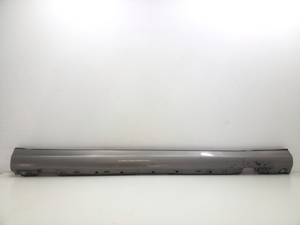 MERCEDES-BENZ C-Class W203/S203/CL203 (2000-2008) Right Side Plastic Sideskirt Cover A2036981454 21008022