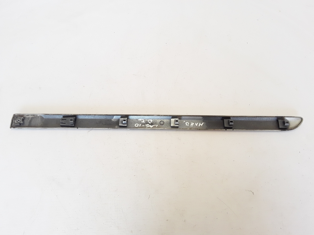 RENAULT Laguna 3 generation (2007-2015) Right Side Sliding Door Molding 828720001R 22315693