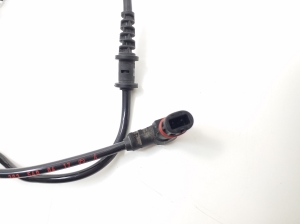 Mercedes Benz C-Class 203 (2000–2007) ABS-Sensor vorne A2035400417 - 2