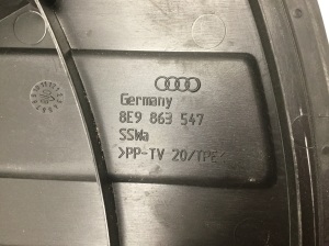 AUDI A4 B7 (2004–2008) Trunk interior trim 8E0863547 - 2
