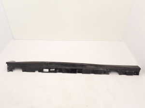 Exterior sill trim - 7903888