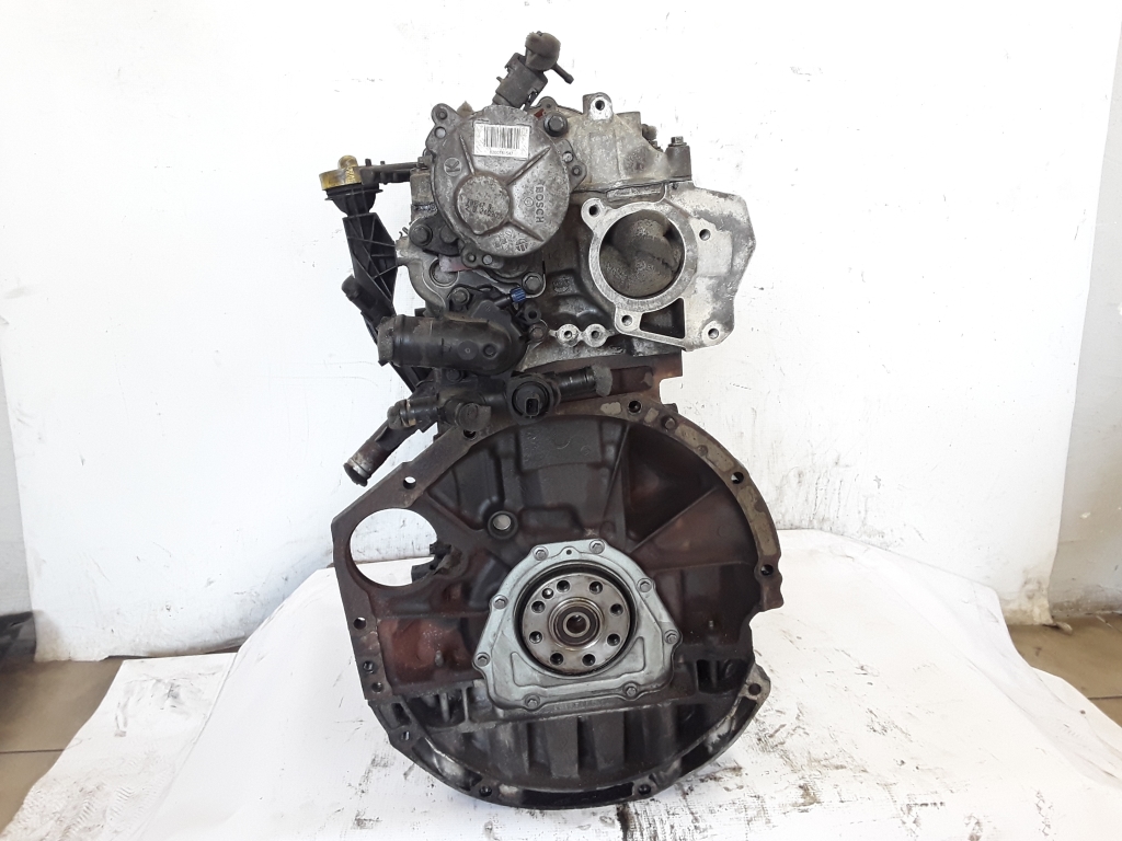 OPEL Vivaro Tuščias variklis M9RE780 22316106