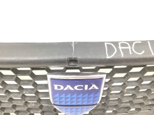 Dacia Logan II (2012–2026) Front grille - 3
