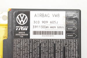 Volkswagen Passat B6 (2005–2010) Turvapadja moodul 3C0909605J - 2