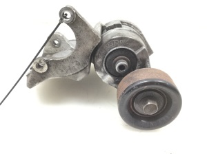   Strap tensioner 