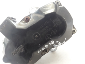  EGR valve 