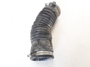  Air intake hose 