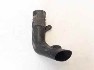  Air intake hose 