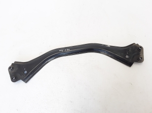   Halter Hilfsrahmen vorne  - 30762696 