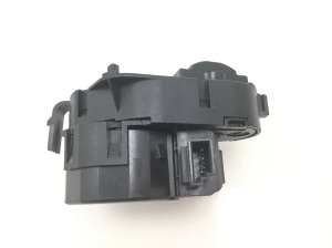 BMW 5 SERIES E60 (2003–2010) Heater flap actuator 69302989 - 3