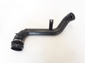  Air intake hose 