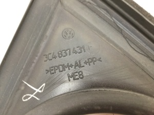 Volkswagen Passat B7 (2010–2014) Windschutzscheibenleiste 3C4837431F - 2