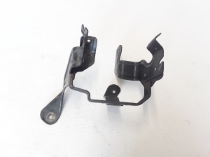   Power steering pump holder 