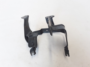  Power steering pump holder 