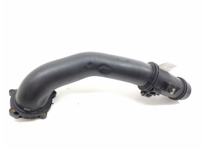  Air intake hose 