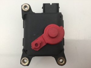 Volkswagen Passat B5 (1997–2005) Stellmotor Heizungsklappe 8D2820511D - 3