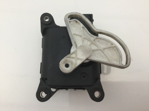 AUDI A6 C5 (1997–2005) Stellmotor Heizungsklappe 4B2820511C - 3