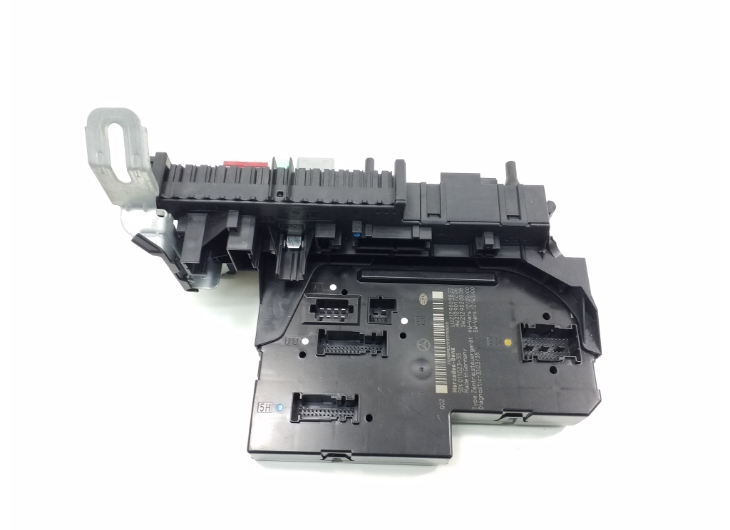 MERCEDES-BENZ E-Class W212/S212/C207/A207 (2009-2016) Fuse box A2129009822, A2129009922 21008396