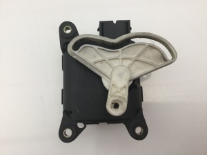 AUDI A6 C5 (1997–2005) Heater flap actuator 4B2820511C - 3
