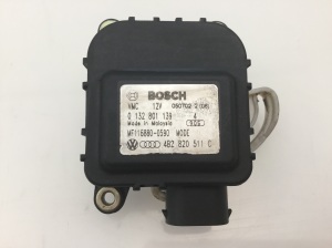 Stellmotor Heizungsklappe - 4B2820511C
