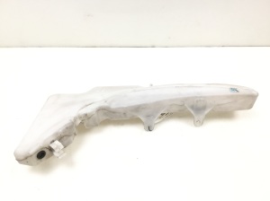 NISSAN Pathfinder R51 (2005–2012) Tagaklaasipesuri paak ja selle osad 28910EB500 - 2