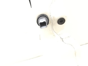 NISSAN Pathfinder R51 (2005–2012) Scheibenwaschbehälter vorne und seine Teile - 2