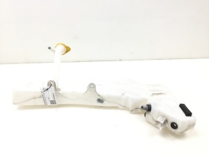 NISSAN Pathfinder R51 (2005–2012) Scheibenwaschbehälter vorne und seine Teile - 3